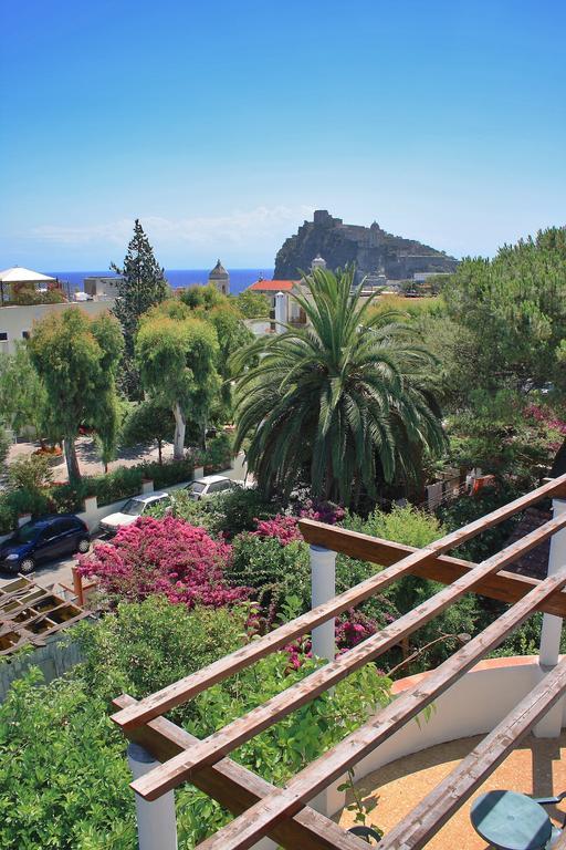 Hotel Pineta Ischia Exterior photo