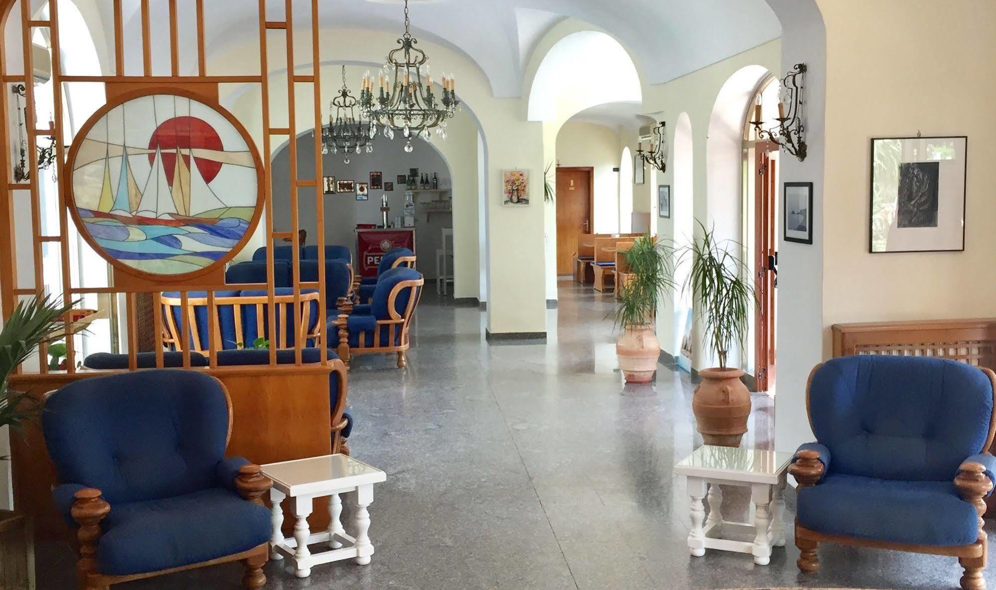 Hotel Pineta Ischia Exterior photo